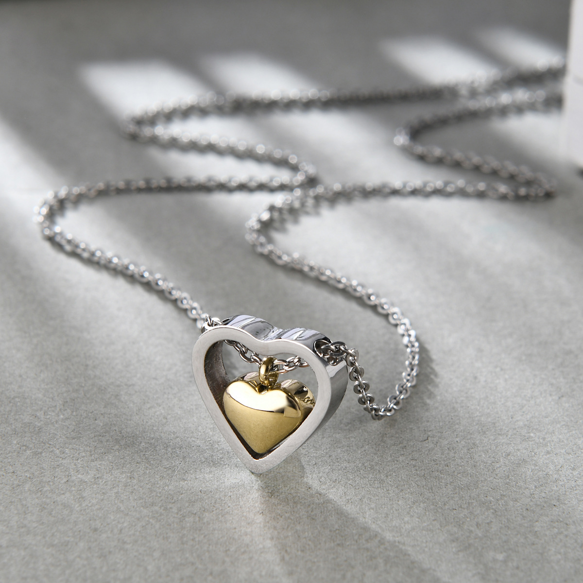 12g Weight Pendant Necklace Classification 1 Piece Quantity Daily Occasion Titanium Steel Material Heart Shape Pattern Women'S Gender Plating Design Fashion Style Fashion Heart Shape Titanium Steel Plating Pendant Necklace 1 Piece 6