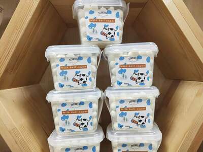 Office Home leisure time snacks Spey Strawberry Milk flavor Milk tablet