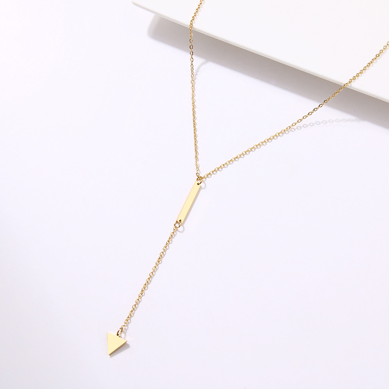 New Simple Metal Geometric Triangle Tassel Short Necklace Clavicle Chain Wholesale display picture 5