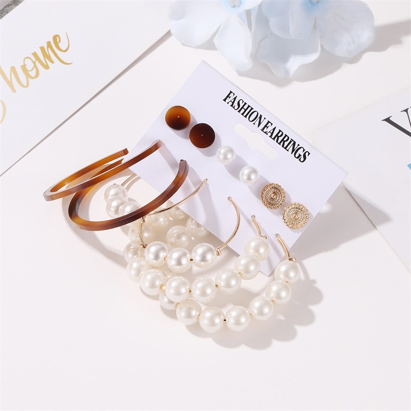 Set Pearl Earrings Leopard Pattern C-shaped Acetate Plate Earrings Simple 6 Pairs Of Exaggerated Earrings Female display picture 2