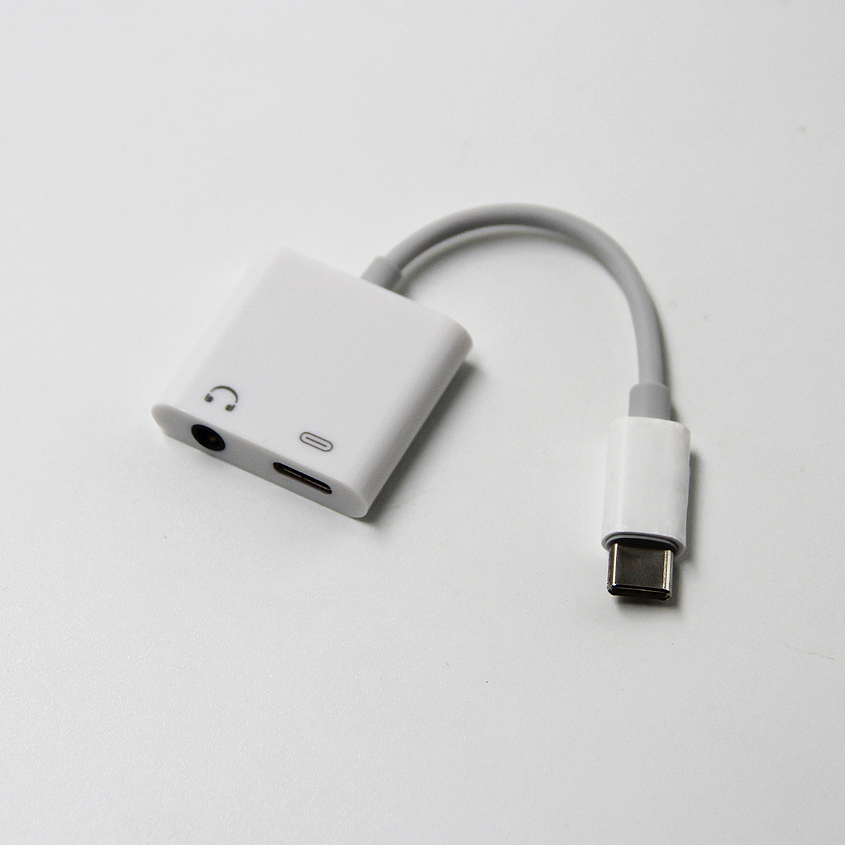 Type-c多功能 3.5mm高清音频耳机转接器带供电高速读卡器|ms