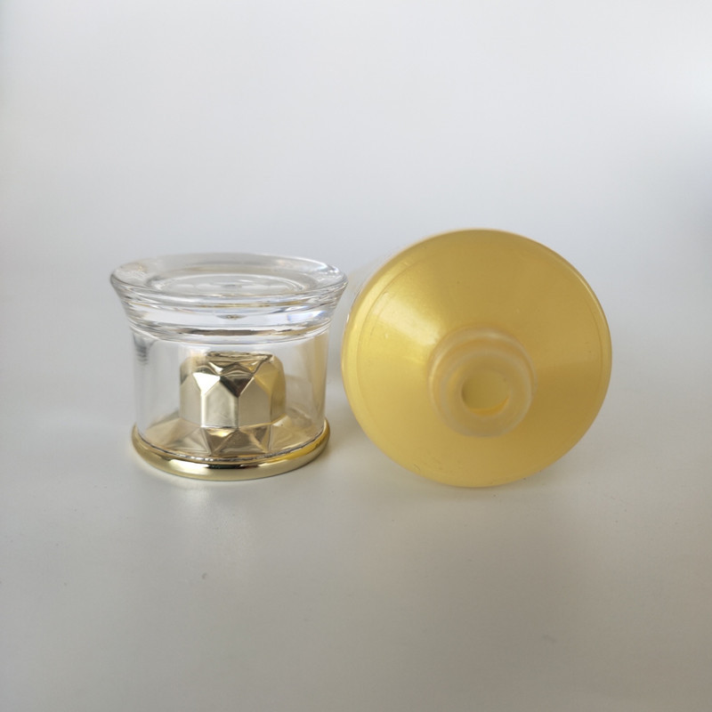 13371369868_1529169265