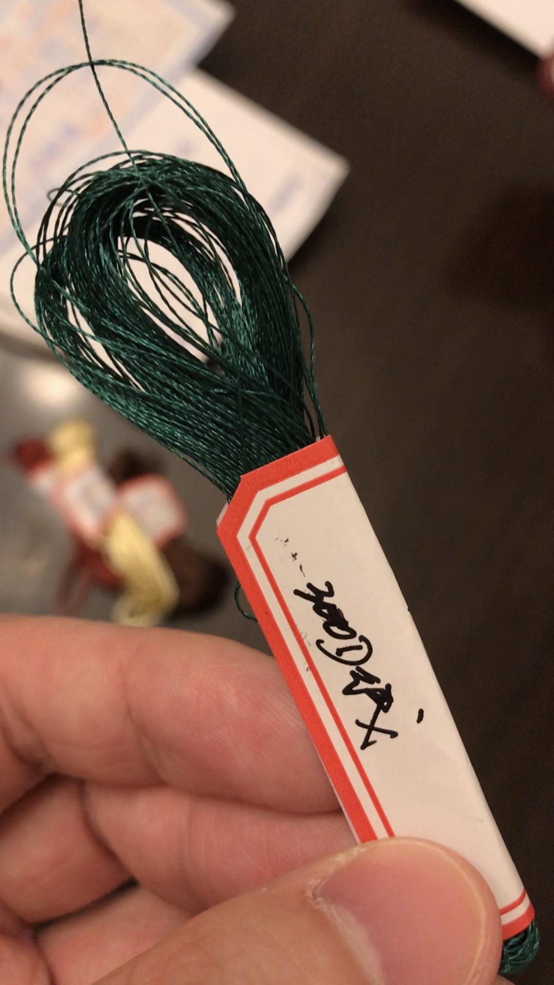 150D/2/3股线 涤纶丝绣花线 刺绣线丝光线冰丝线细线 silk thread-阿里巴巴