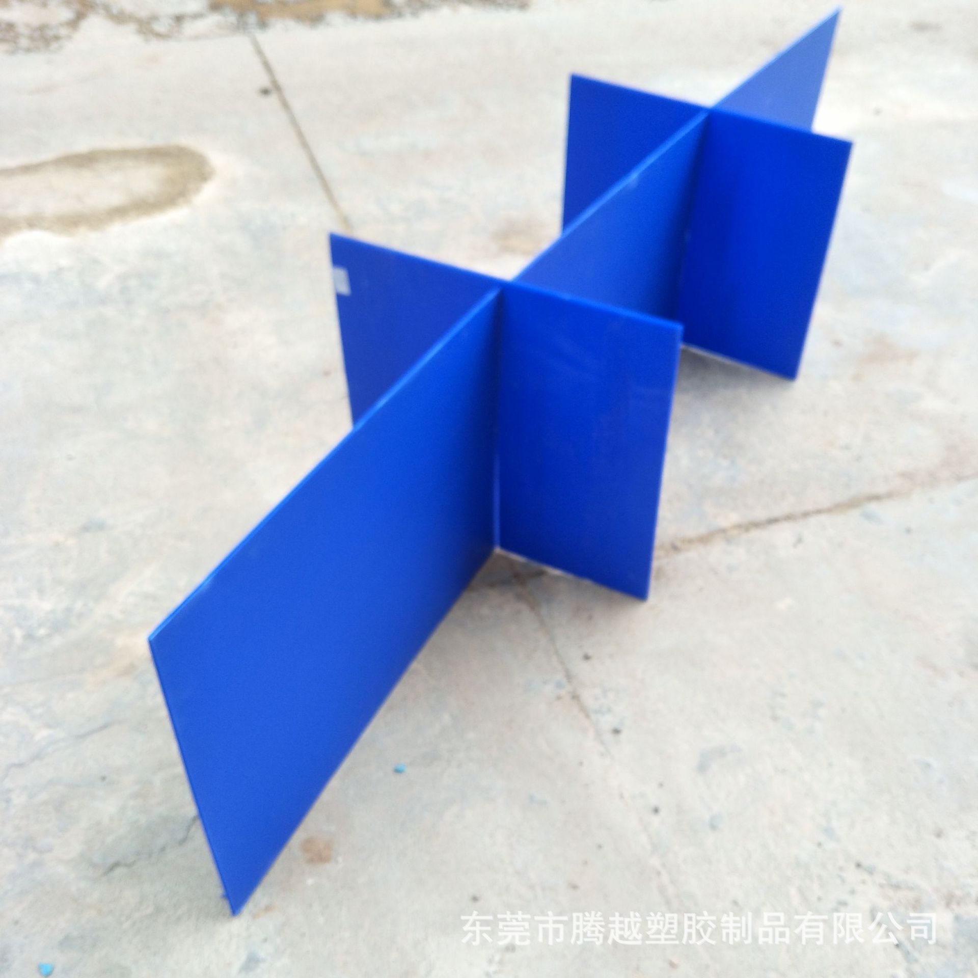 定做餐桌隔板塑料中空板防护片材学校食堂防传染分隔十字隔档