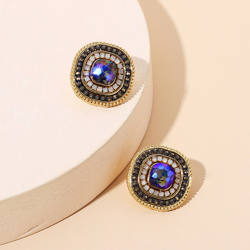 New Rhinestone Retro Earrings display picture 3