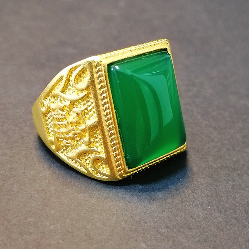 Wish hot selling imitation green jade square men's ring retro domineering green chalcedony finger ring to attract wealth and live mouth ring