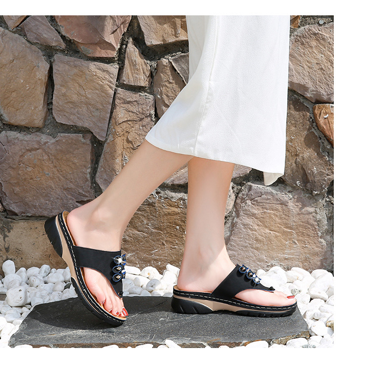 Wholesale of 2021 new style casual high-heeled sandals for women with round heads, cross-border large-sized women's sandals undefined
