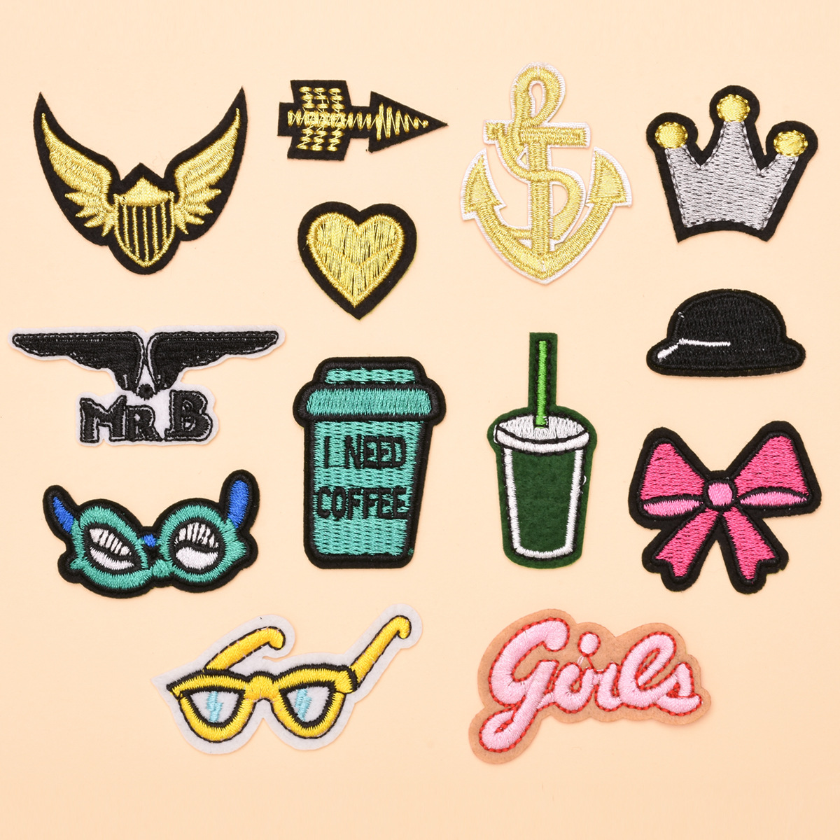 厂家直销跨境爆款卡通皇冠刺绣布贴小动物徽章童装服装辅料补丁贴