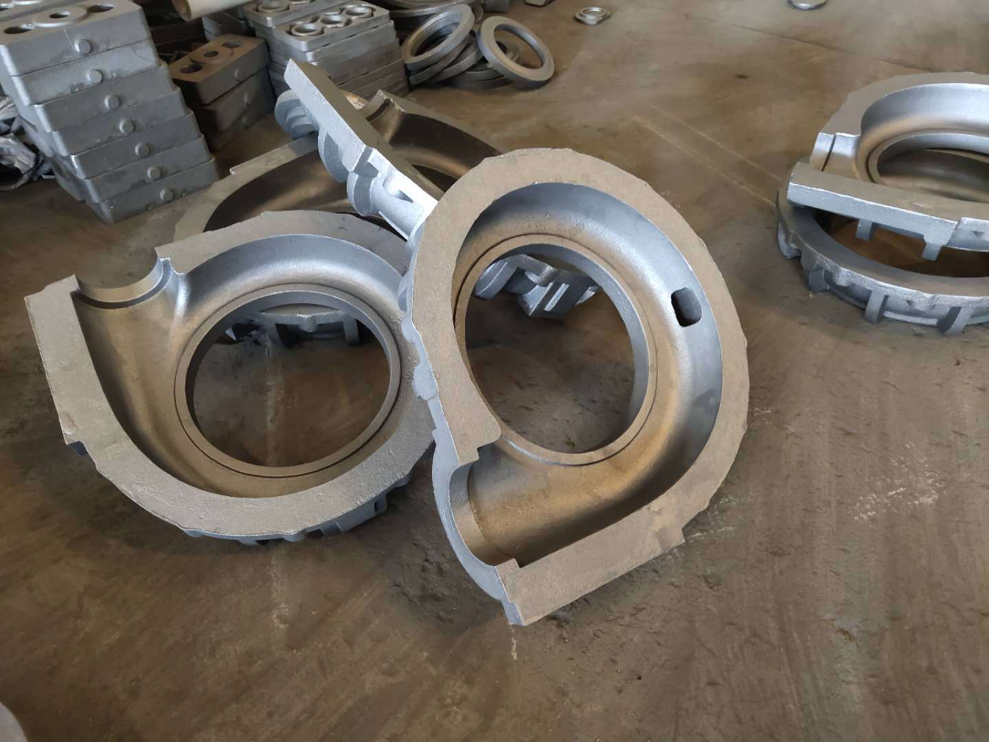 专业铸造各类阀体、泵体、球墨铸铁灰铸铁来图定制