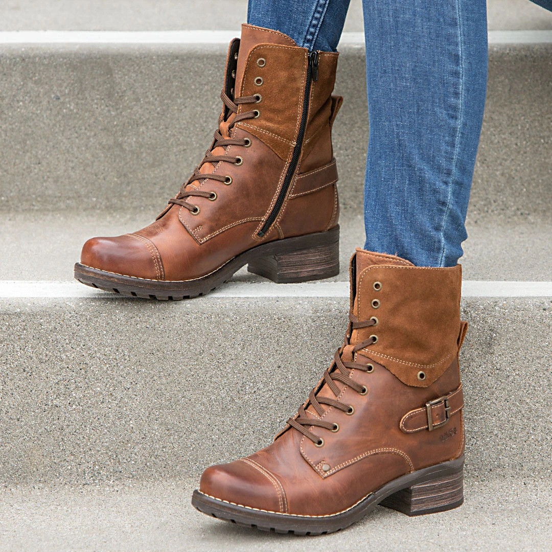 New round head women's thick heels lace-up solid color women's motorcycle boots_voghion.com