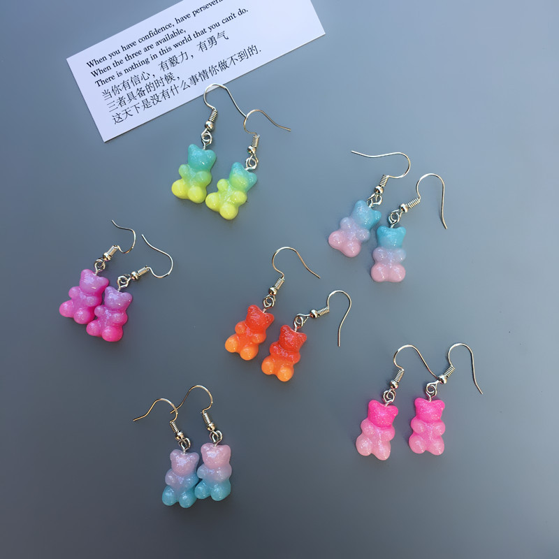 Mignon Et Intéressant Deux Couleurs Gummy Bear Boucles D'oreilles Femme display picture 4