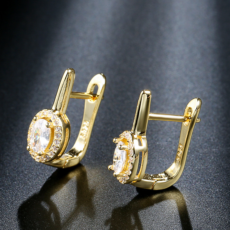 Earrings Image 10