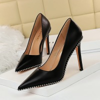 1829-3 Europe and the United States fashion sexy nightclub show thin high heels women's shoes thin high heels shallow pointed rivet single shoes