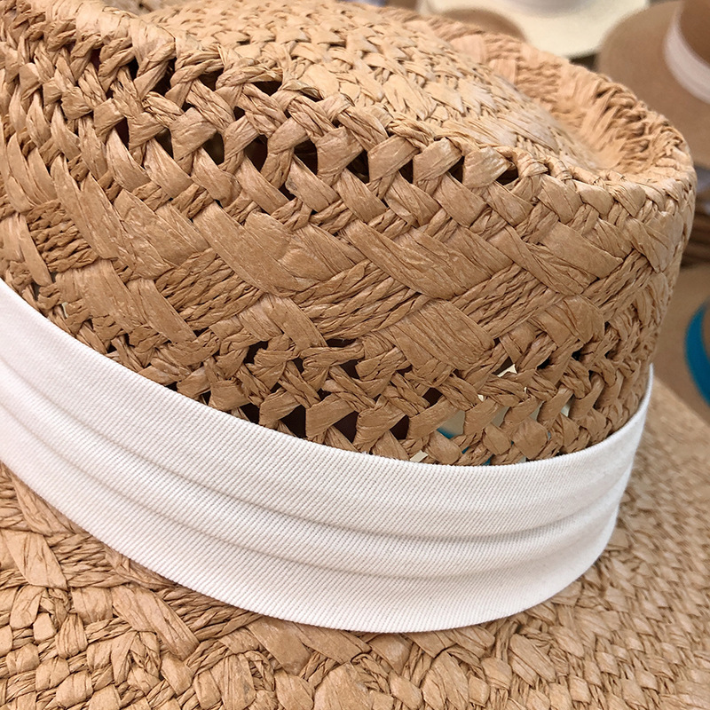 Women's Basic Solid Color Flat Eaves Straw Hat display picture 3