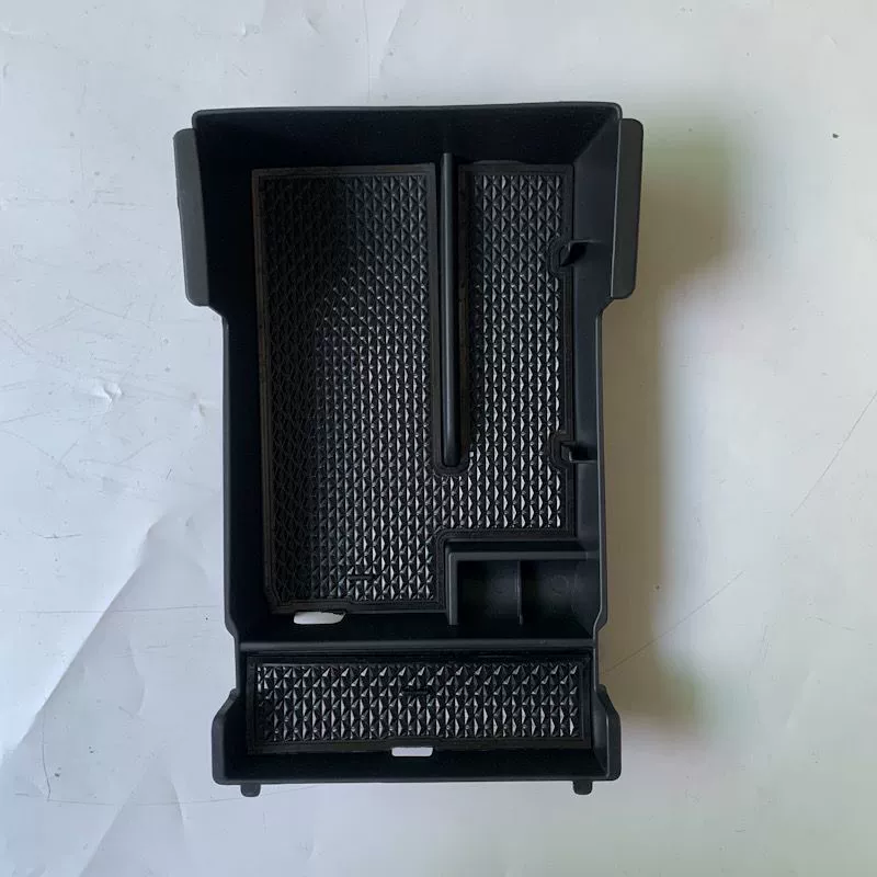 Suitable for 20 Mazda 3 armrest storage box ONECERALALATO central storage box