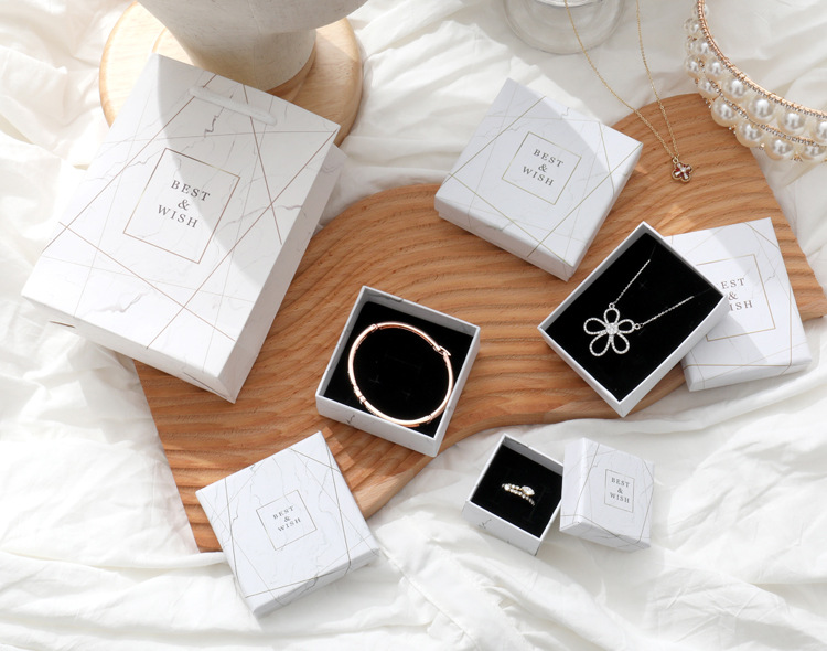 Sponge, Gray Board Material 1 Piece Fashion Letter Sponge Gray Board Paper Jewelry Boxes