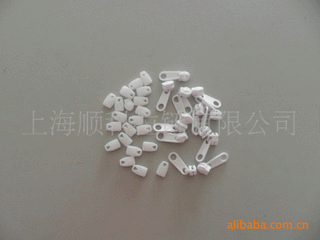 拉头批发 厂家供应 薄利多销 尼龙拉头 3#5#塑料拉头