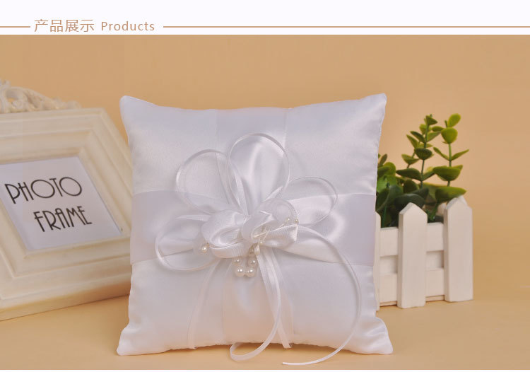 Cross-border best-selling European-style wedding supplies: pearl flower bud, cross bride ring pillow, flower ring pillow, wedding ring box detail image 7