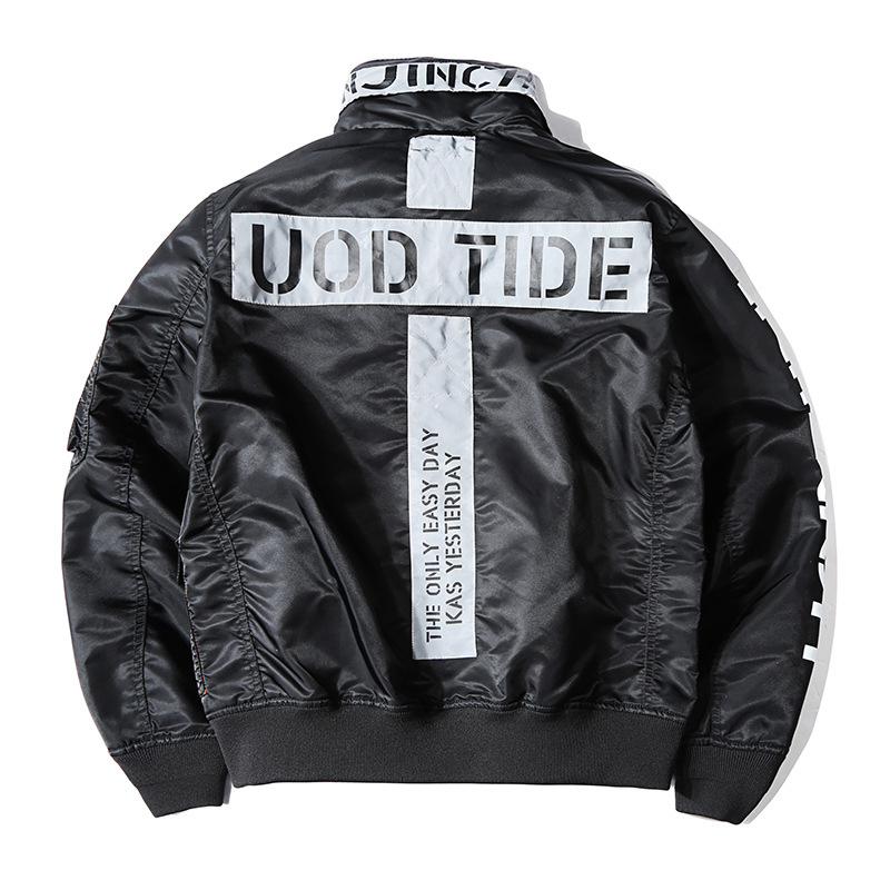 2020 chaqueta suelta de talla grande casual para hombres nuevos transfronterizos ropa de trabajo de estilo coreano chaqueta de los hombres traje de vuelo de los hombres de moda