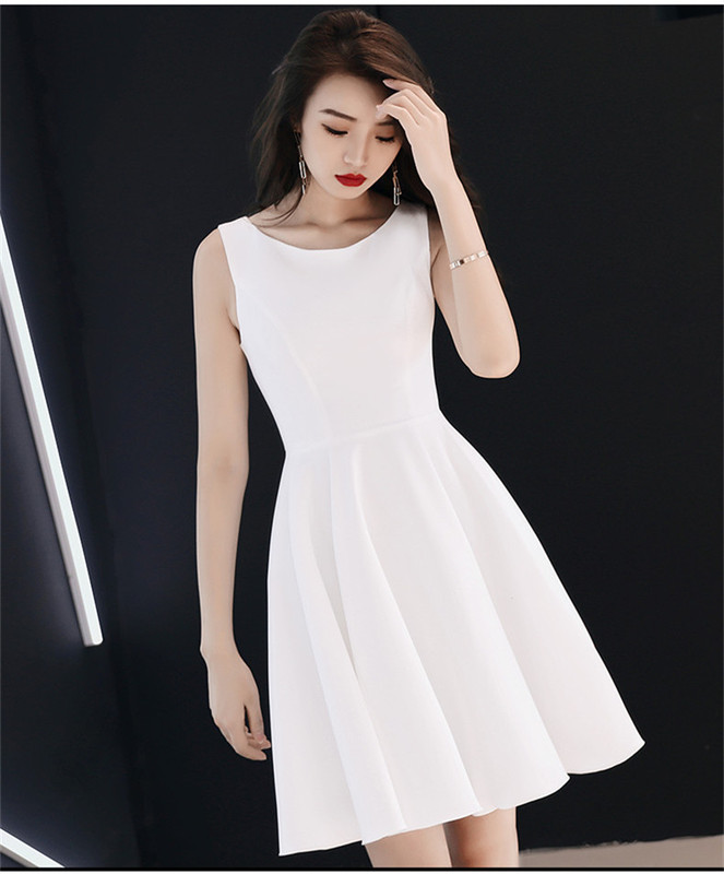 White Evening Dress Fairy Dress Women's Summer 2022 New Simple Small Slimming Graduation Banquet Short Dress