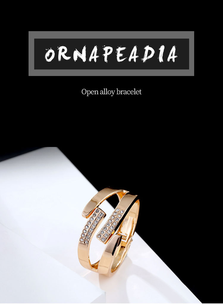simple diamond glossy open bracelet