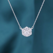 S925纯银七钻花朵项链女 网络红人同款韩版简约清新小圆钻锁骨链