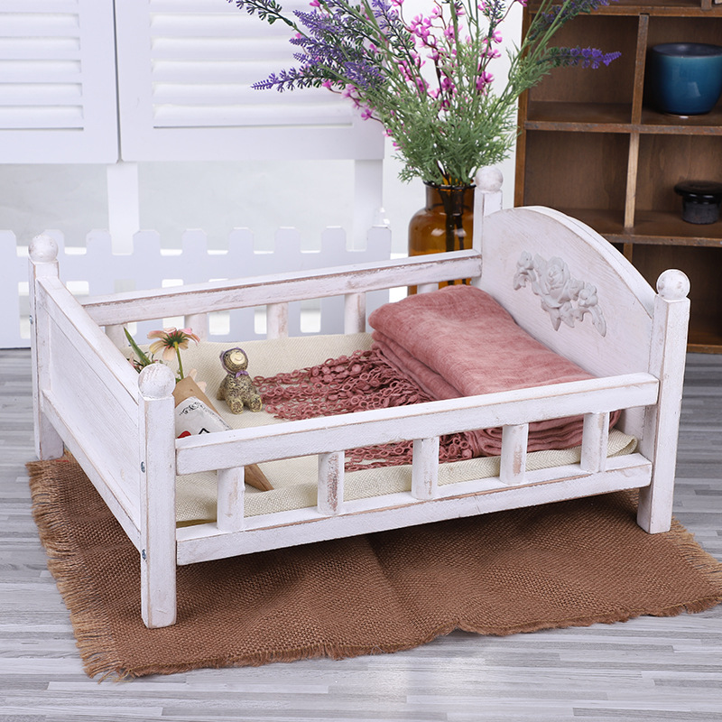 新款创意木质婴儿床欧美复古风简约带栏杆宝宝床影楼拍摄道具批发