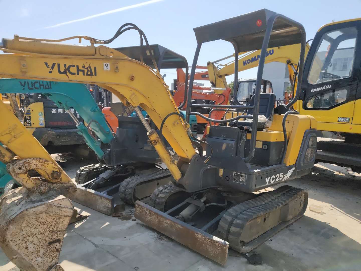 私人二手挖掘机，小型15-18-20-25-30微小型原装钩机挖机