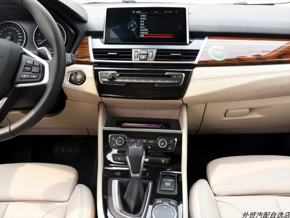 Применимо к новому автомобильному беспроводному зарядному устройству BMW I 2016-2019, заводской прямой источник питания прикуривателя