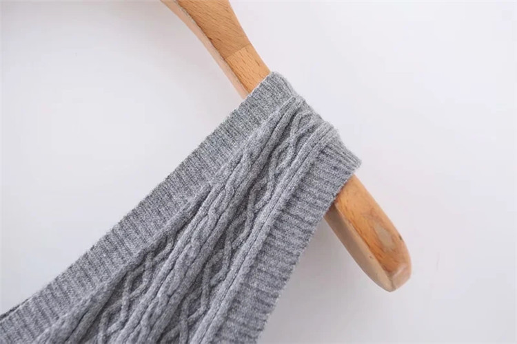 casual simple small V-neck sleeveless sweater NSLD16590