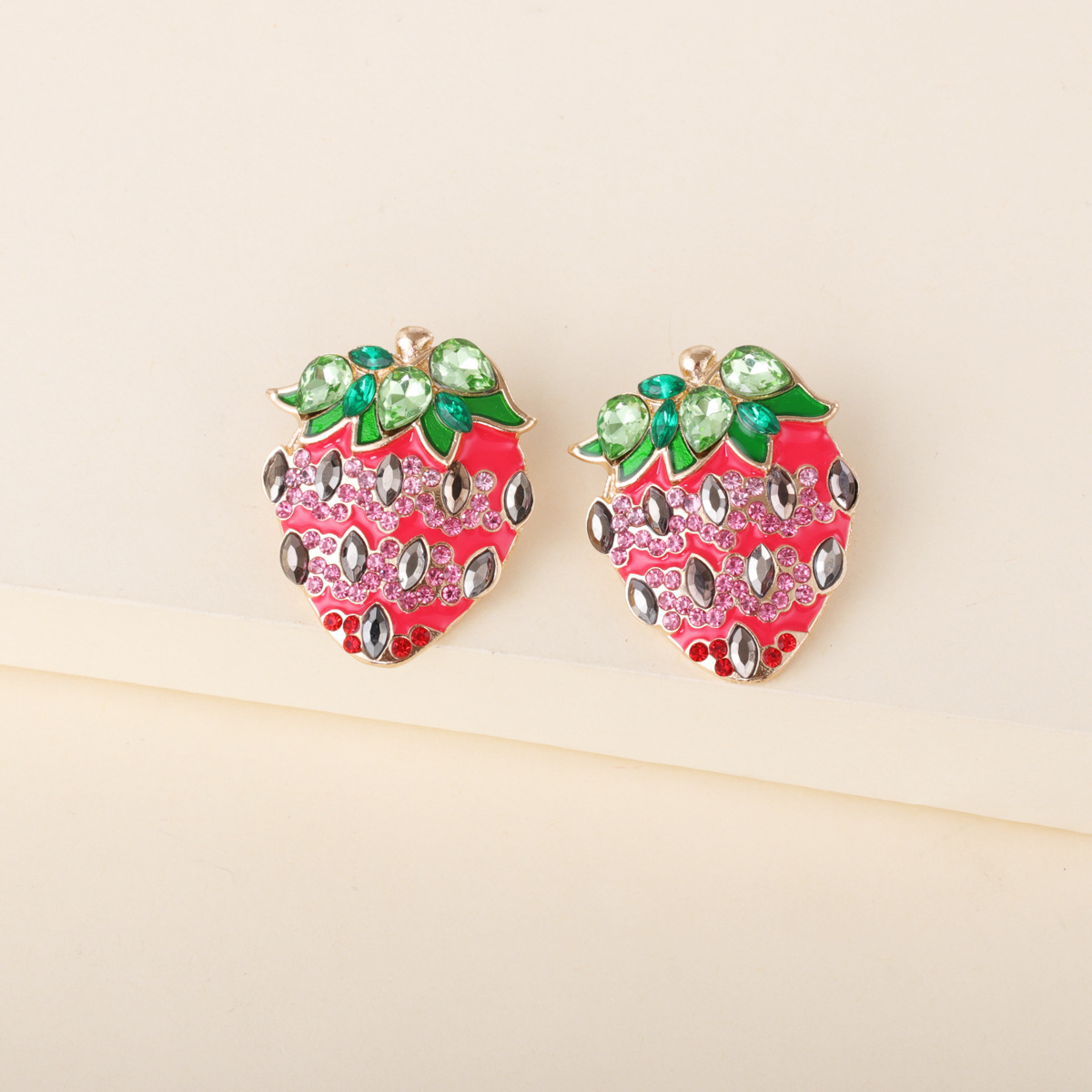 Creative Sweet Korean Fruit Pink Strawberry Oiled Diamond Stud Earrings display picture 3