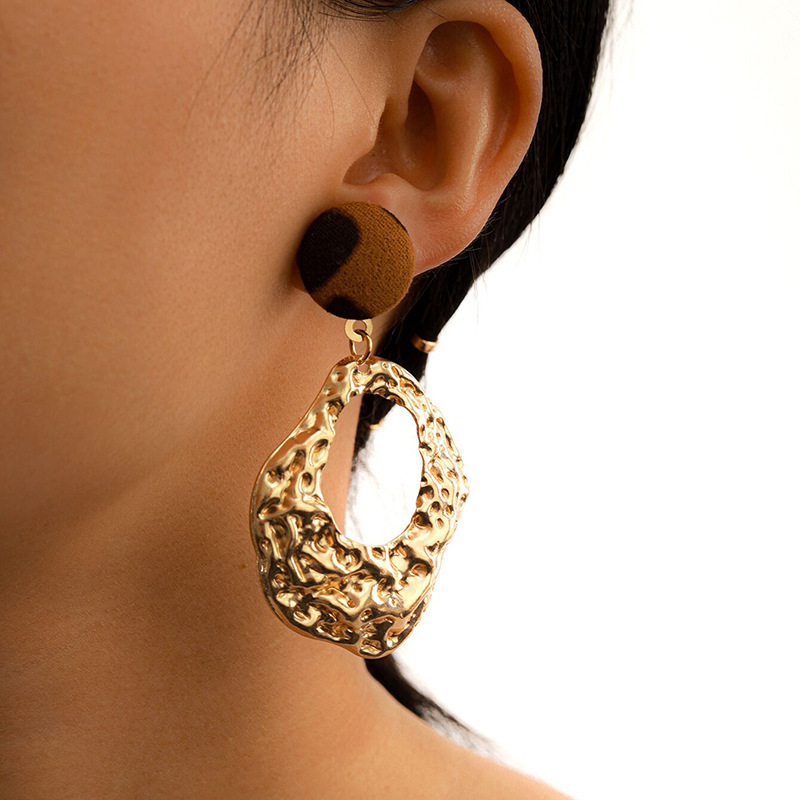 Velvet Leopard Print Long Geometric Metal Exaggerated Earrings Wholesale display picture 1