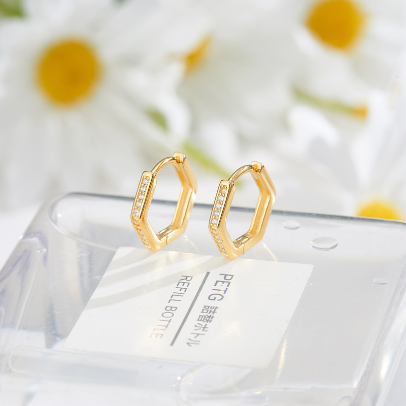 S925 plata esterlina Corea del Sur elegante simple todo partido De seis lados diamante anillo de la oreja elegante personalidad oreja hebilla pendientes joyería femenina