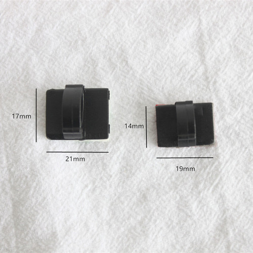 Black shoelace buckle canvas shoe shoelace clip, plush cartoon accessories plastic wire buckle OEM processing