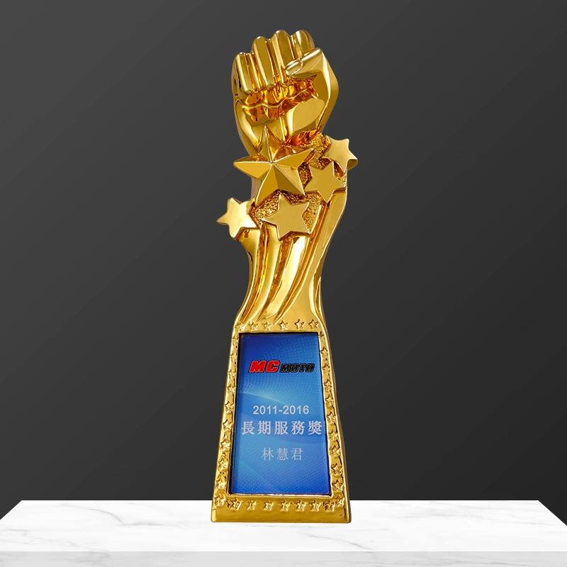 Новый резиновый золочёный кубок для годовой встречи Награды Выдающийся сотрудник Креативный проект Конкурс креативных проектов Награды Награды Награды