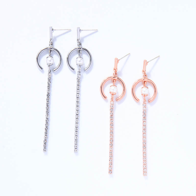 Boucles D&#39;oreilles En Forme De C Géométriques En Diamant Créatif Coréen display picture 6