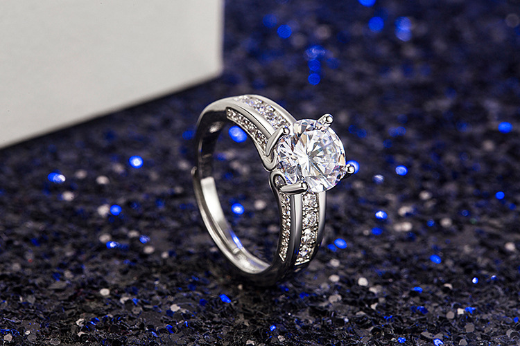 fourclaw ring eternal simulation diamond wedding fashion microinlaid ring jewelrypicture3