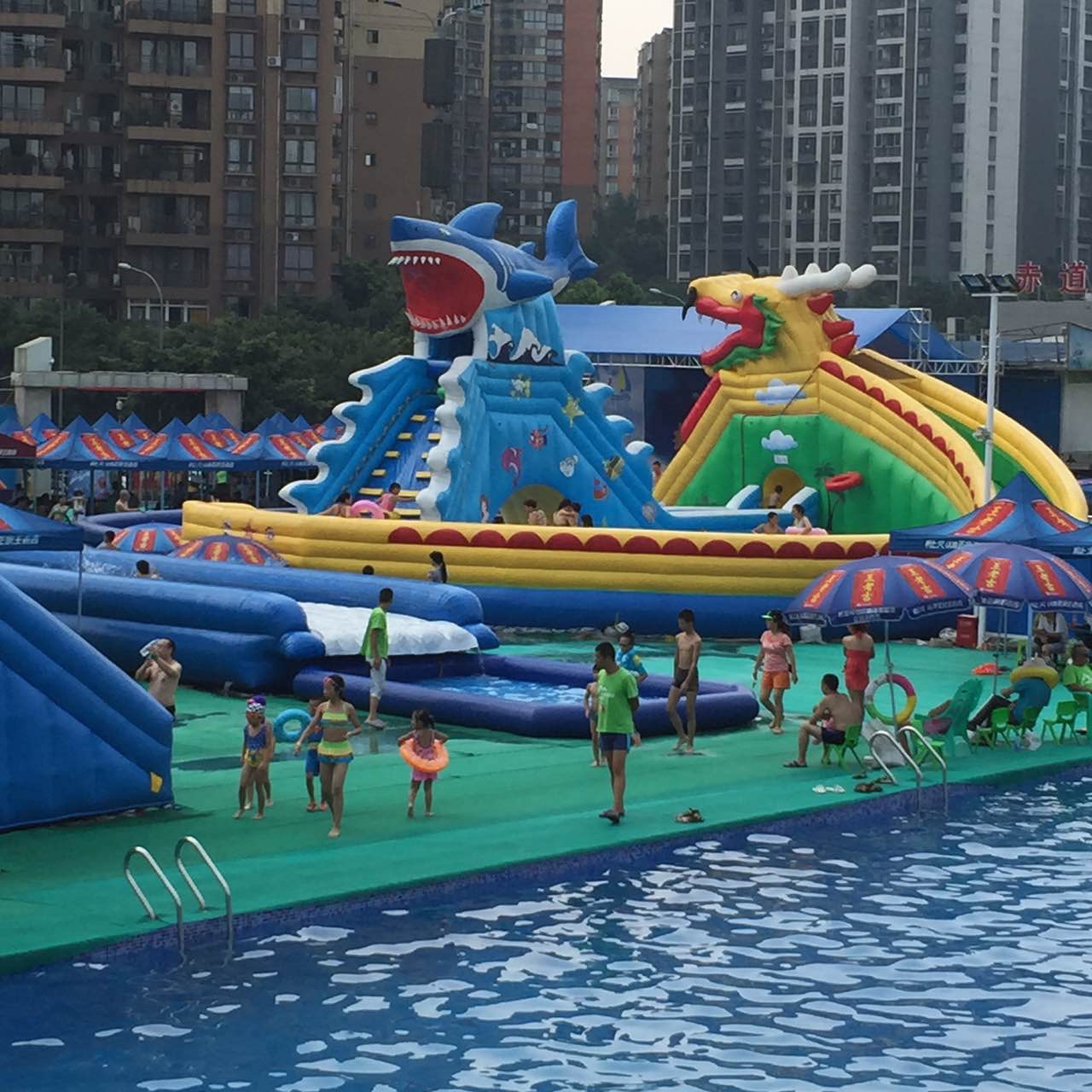 厂家儿童水上乐园滑梯温泉泳池戏水水屋水寨滑滑梯水上游艺设施