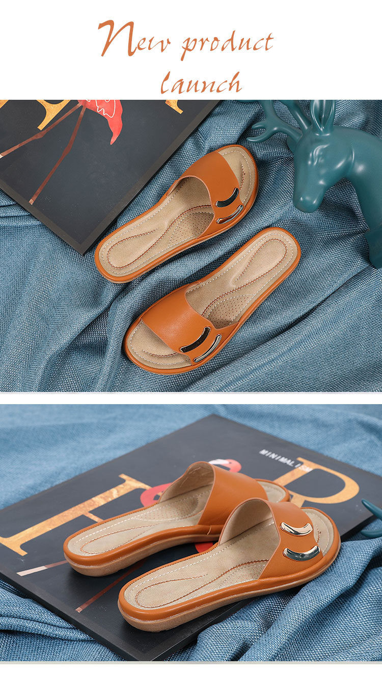 The 2024 new large-sized women's shoes, flip-flops, fashionable and comfortable cross-border sandals, casual beach slippers, and stylish style undefined