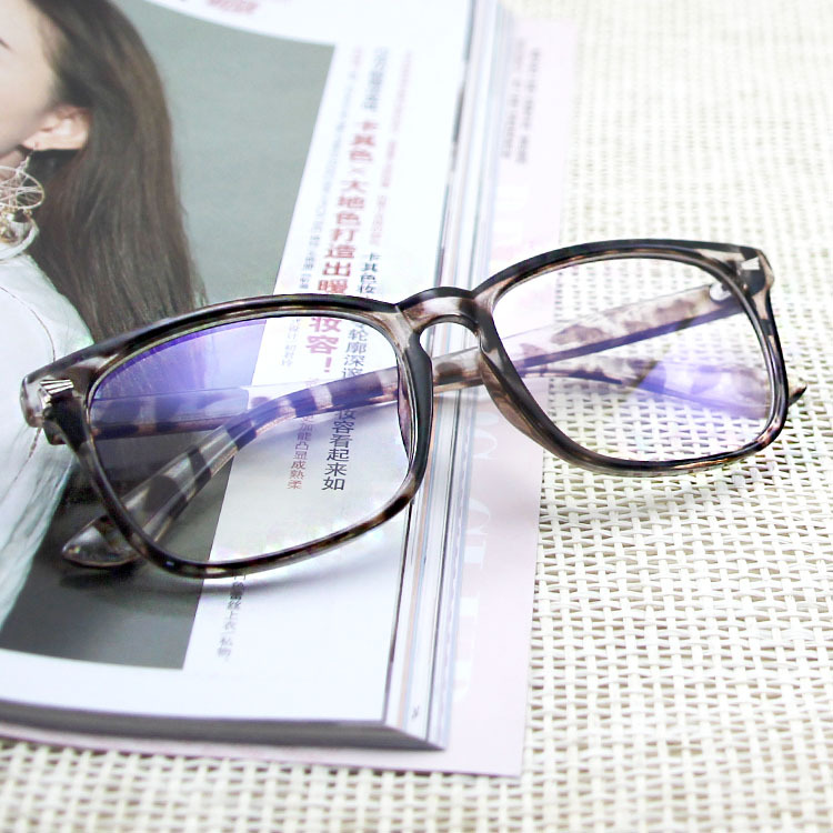 速卖通亚马逊热卖防蓝光眼镜黑框近视眼镜架米钉透明平光素颜眼镜
