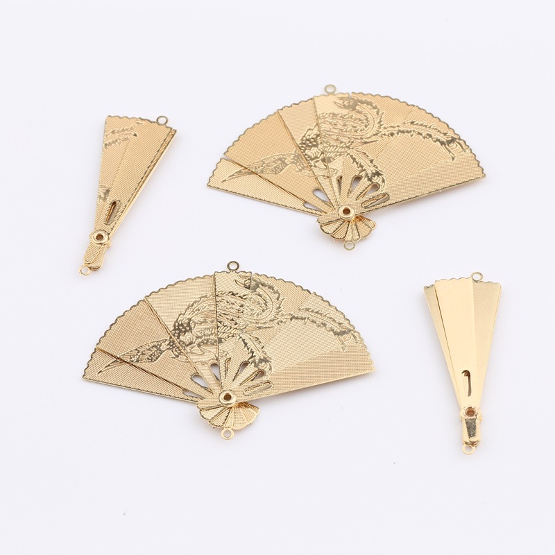 Retro small foldable copper pendant