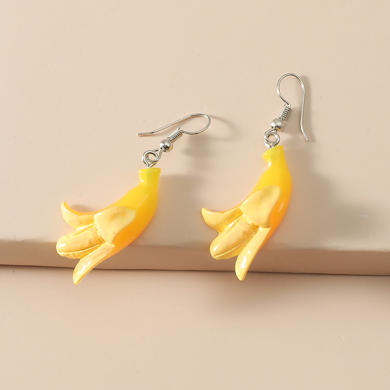 Sweet And Lovely All-match Resin Banana New Creative Earrings Wholesale display picture 2