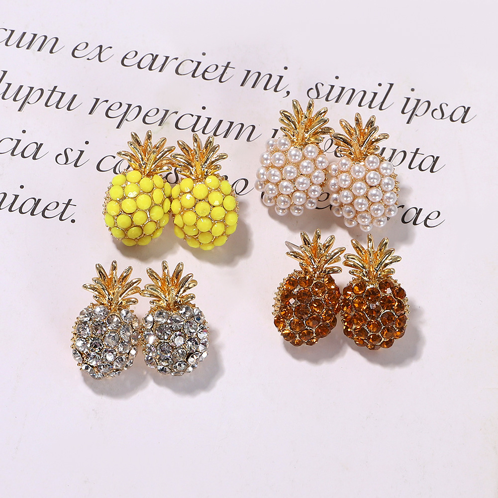 Fashion Pineapple Alloy Inlay Rhinestones Women's Ear Studs 1 Pair display picture 4