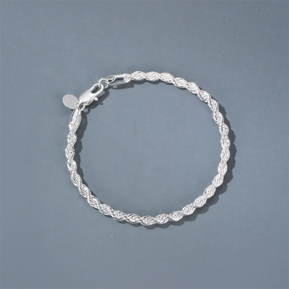 Nouveau Bracelet Meilleure Vente Simple Tissé Twist Bracelet Dames Rétro Métal Couple Bracelet Accessoires En Gros Nihaojewelry display picture 5