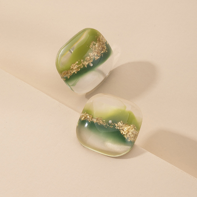 Korea Resin Color Plastic Simple Cute Earrings For Women Wholesale display picture 4