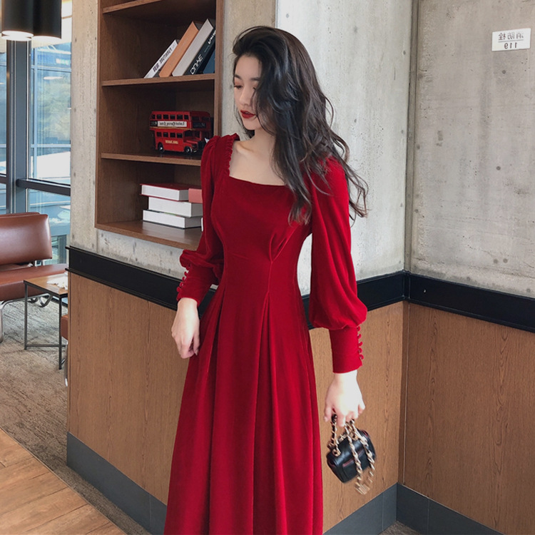 秋冬季新款轻奢名媛气质方领金丝绒连衣裙女打底裙红色礼服长裙子