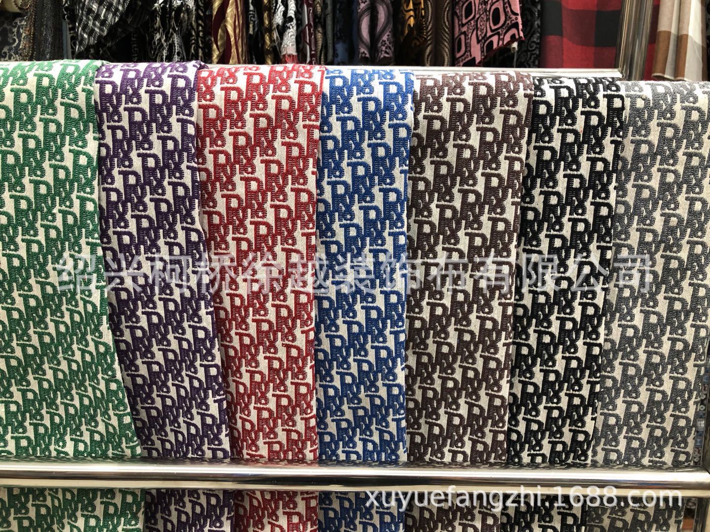 4f1b284464142403b7cae41dd59344