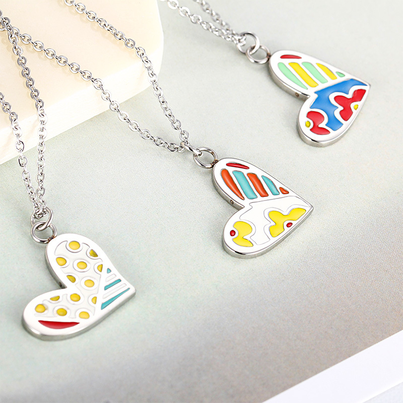 Epoxy Design Wholesale Jewelry Fashion Heart Titanium Steel Epoxy Pendant Necklace