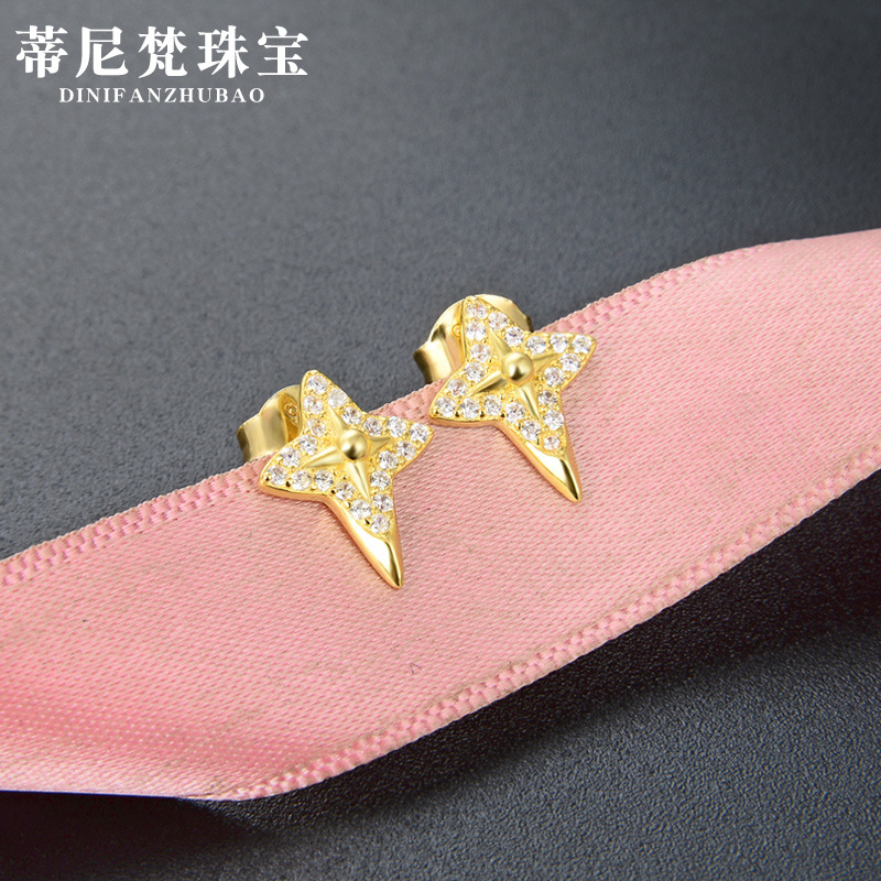 Corea del Sur Dongdaemun s925 pendientes de plata de las mujeres pendientes de la Cruz de lujo chapado en oro pendientes de diamantes de moda al por mayor