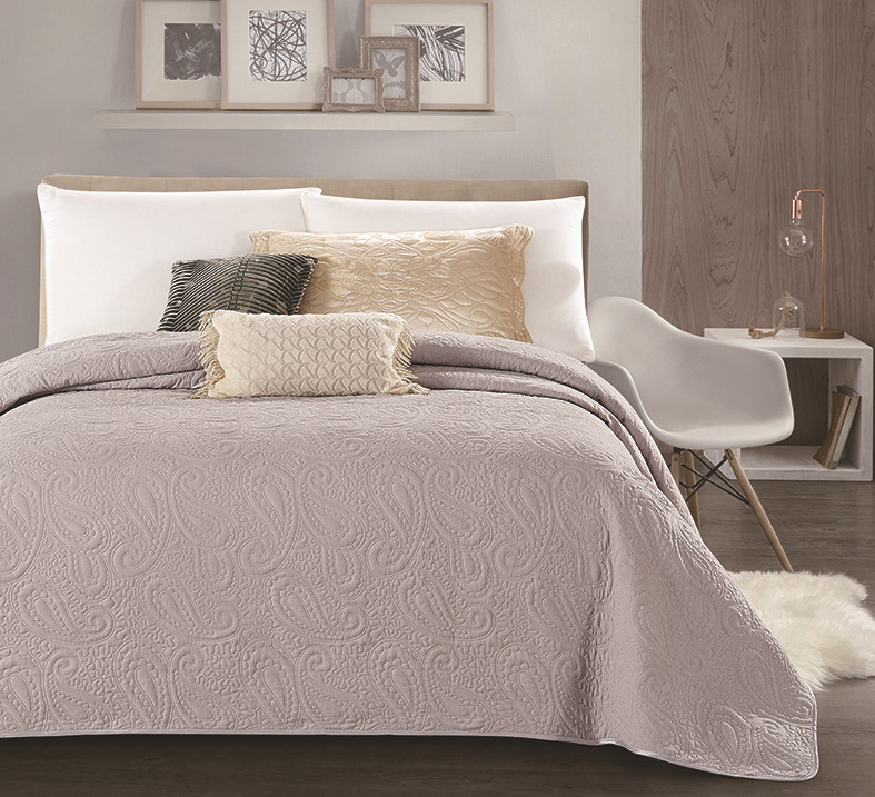 【外贸专供】欧美流行素色绗绣床盖